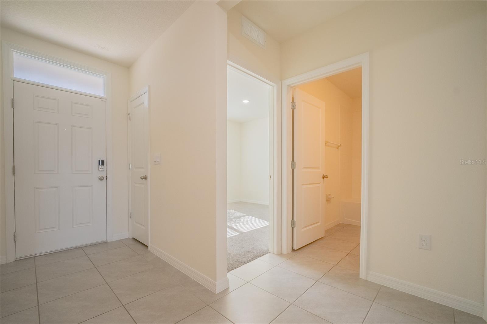 8318 CLAW GLADES LOOP, WESLEY CHAPEL, FL, 33545