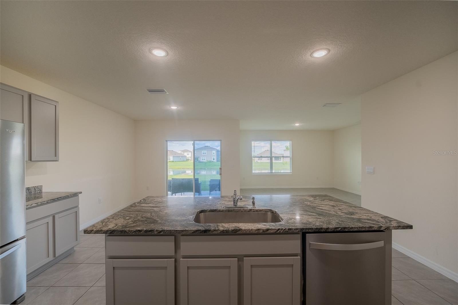 8318 CLAW GLADES LOOP, WESLEY CHAPEL, FL, 33545