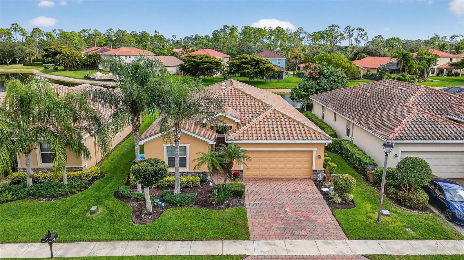 3535 DANDOLO CIR, CAPE CORAL, FL, 33909