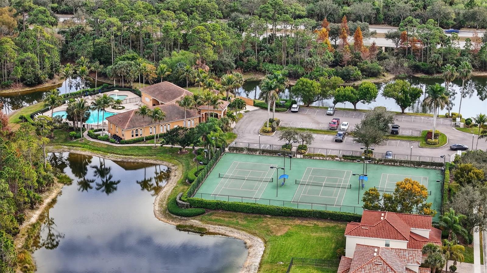 3535 DANDOLO CIR, CAPE CORAL, FL, 33909