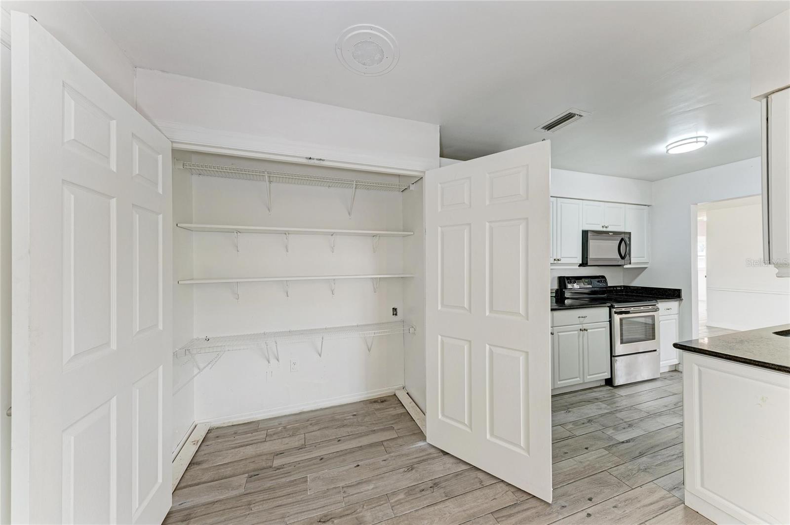 2544 ORSOVA WAY, SARASOTA, FL, 34231
