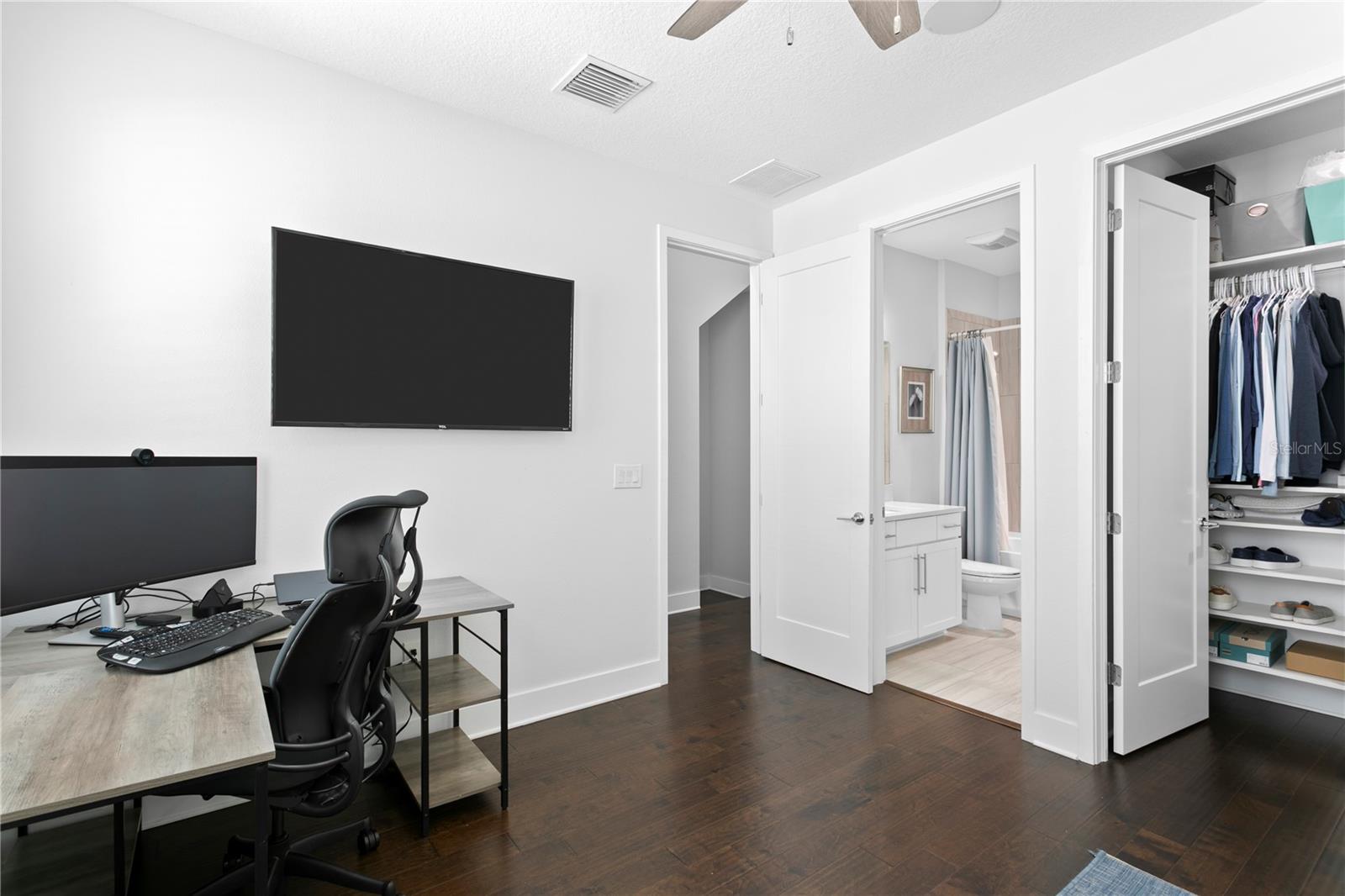 2511 N GRADY AVE #63, TAMPA, FL, 33607