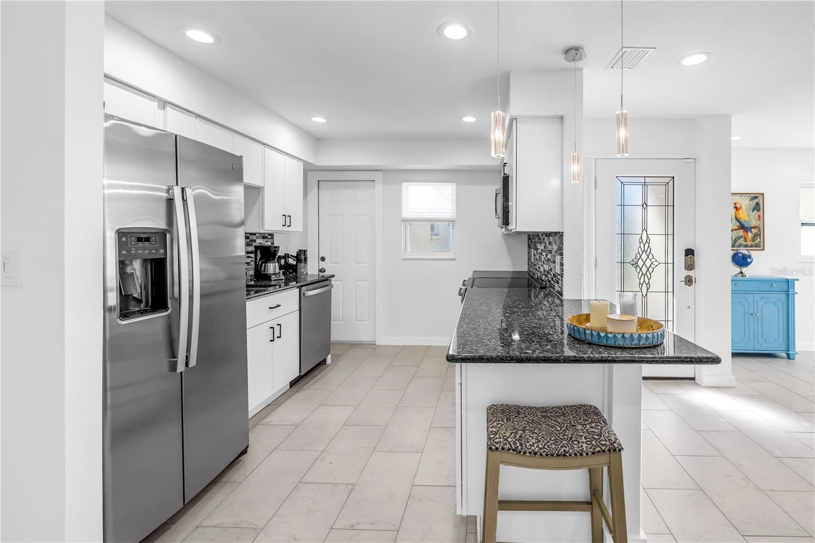 111 WHISPERING SANDS CIR #V38, SARASOTA, FL, 34242