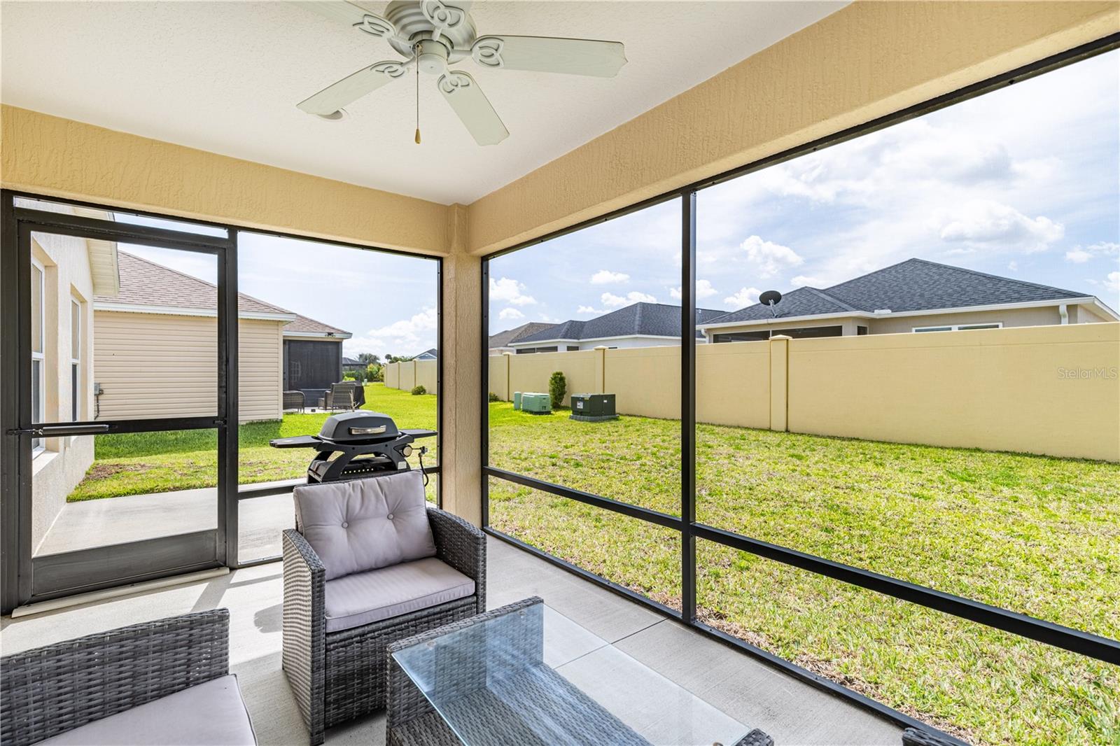 805 HUBBARD LOOP, THE VILLAGES, FL, 32163