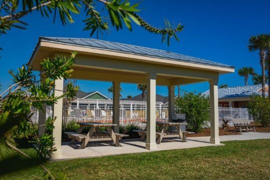 805 HUBBARD LOOP, THE VILLAGES, FL, 32163