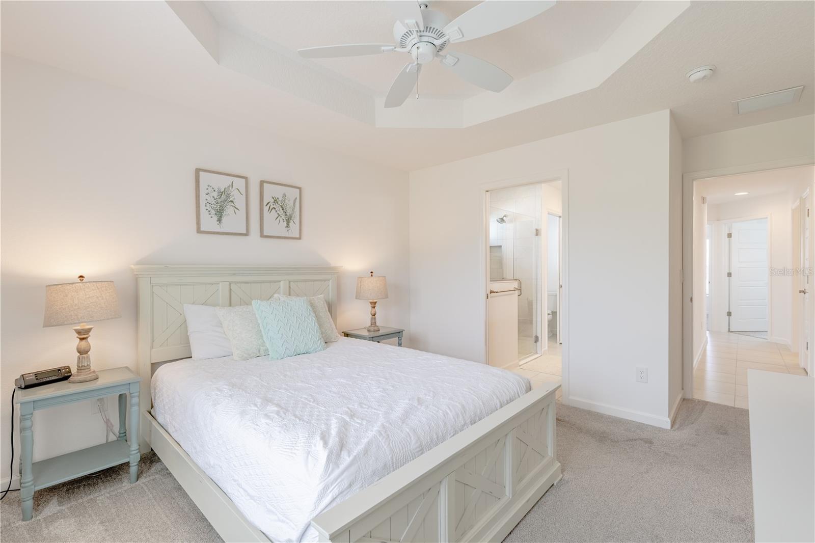 805 HUBBARD LOOP, THE VILLAGES, FL, 32163