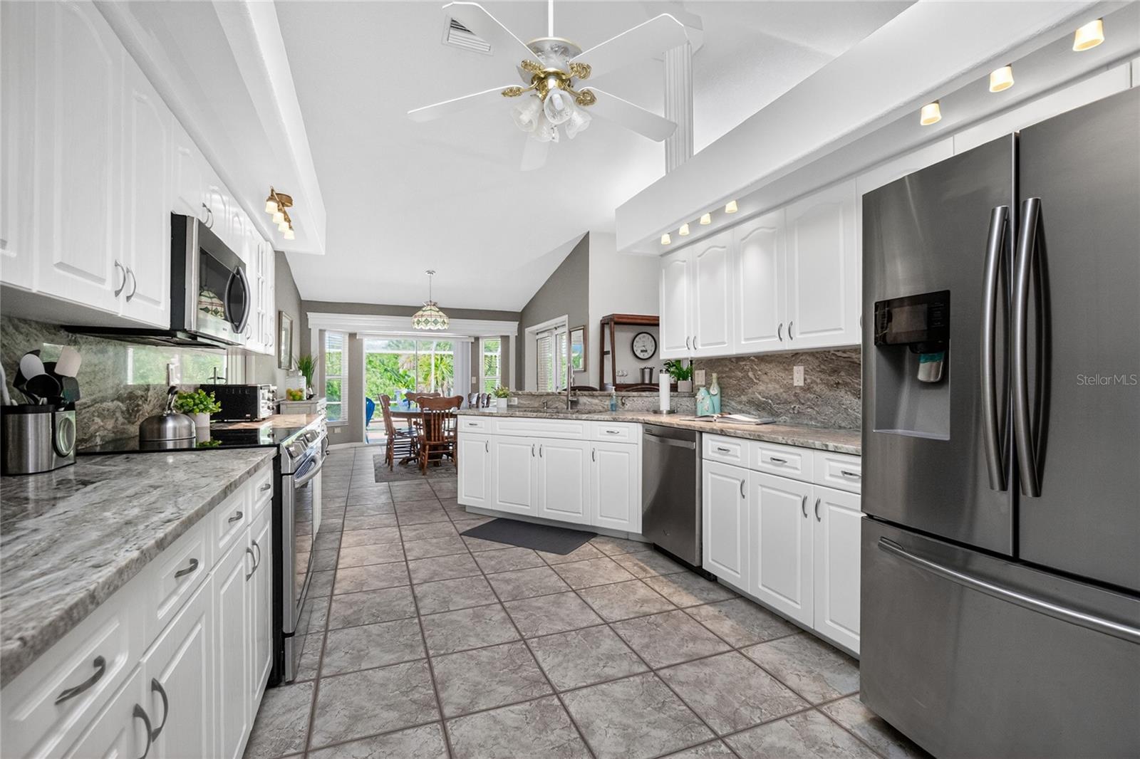 1112 MUSCOVIE CT, PUNTA GORDA, FL, 33950