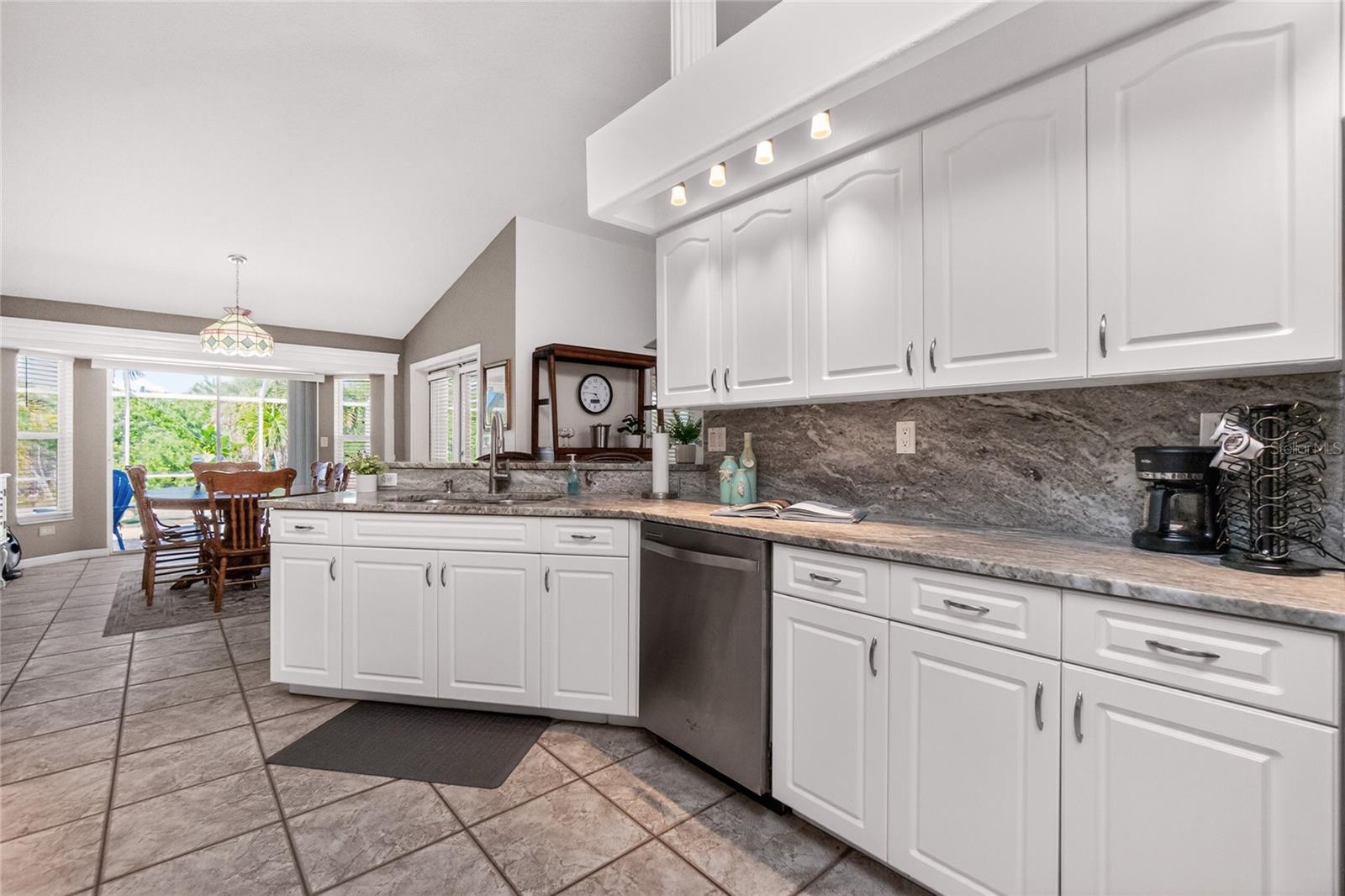 1112 MUSCOVIE CT, PUNTA GORDA, FL, 33950