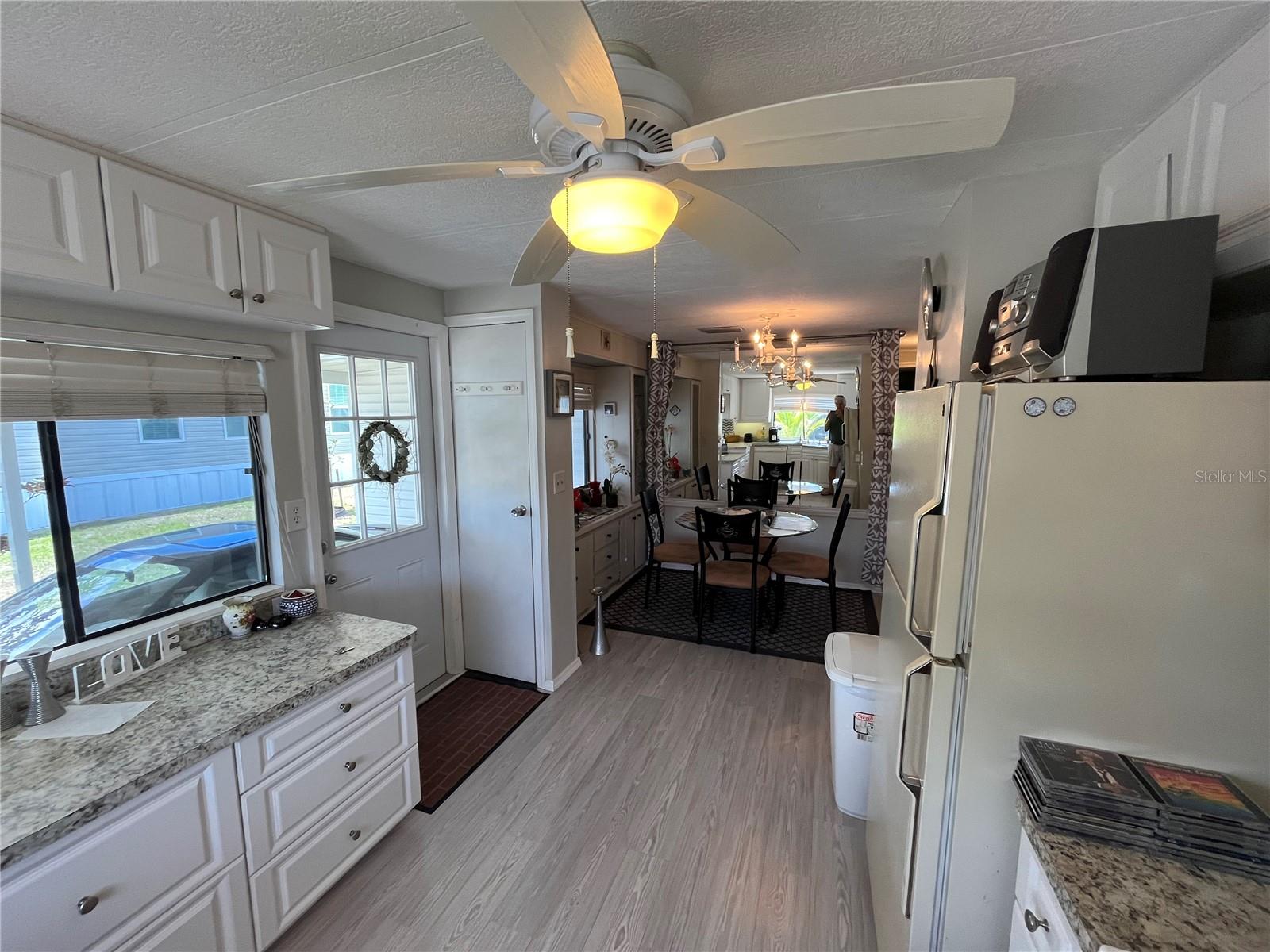 533 CERVINA DR N, VENICE, FL, 34285