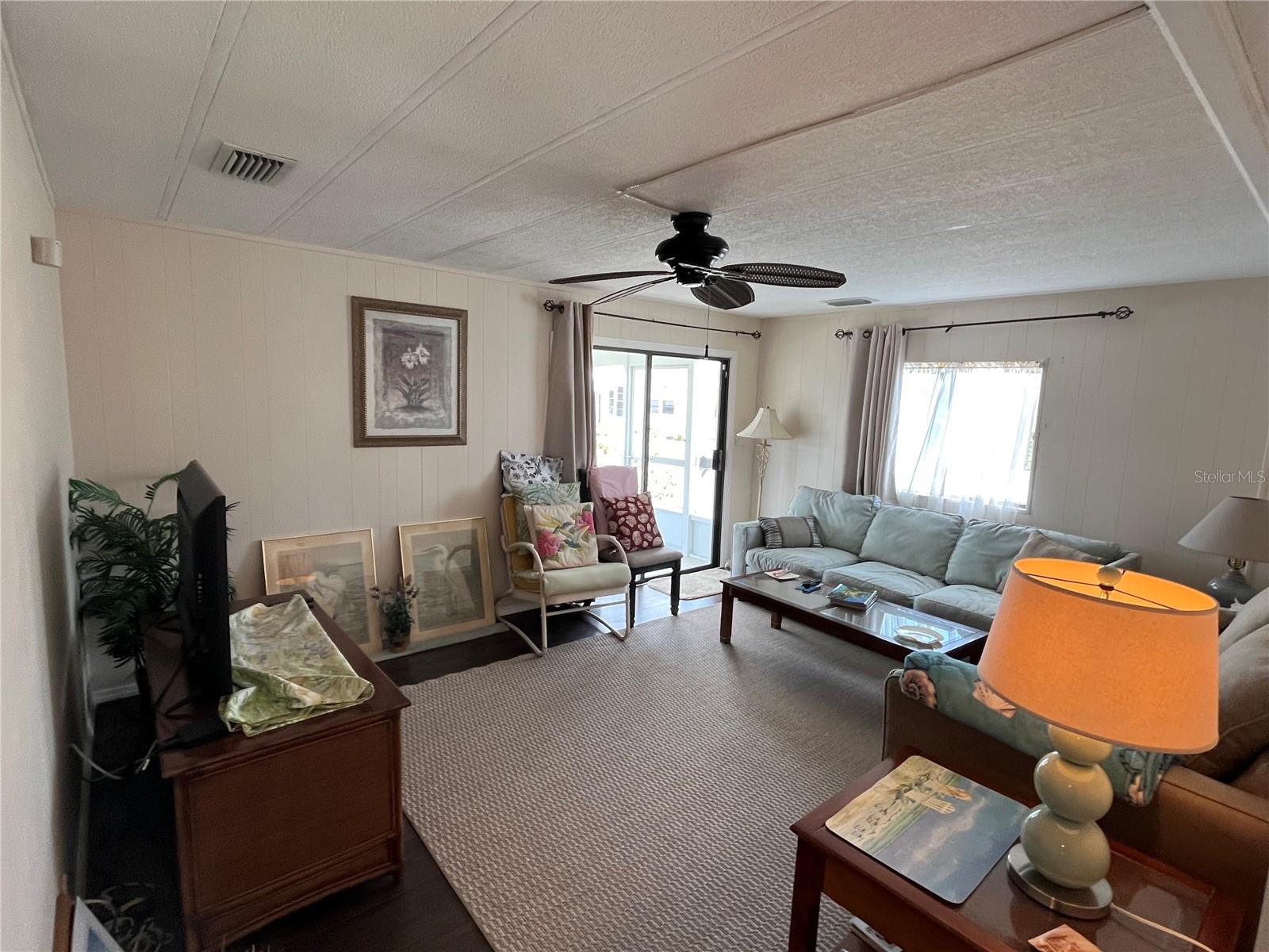 533 CERVINA DR N, VENICE, FL, 34285