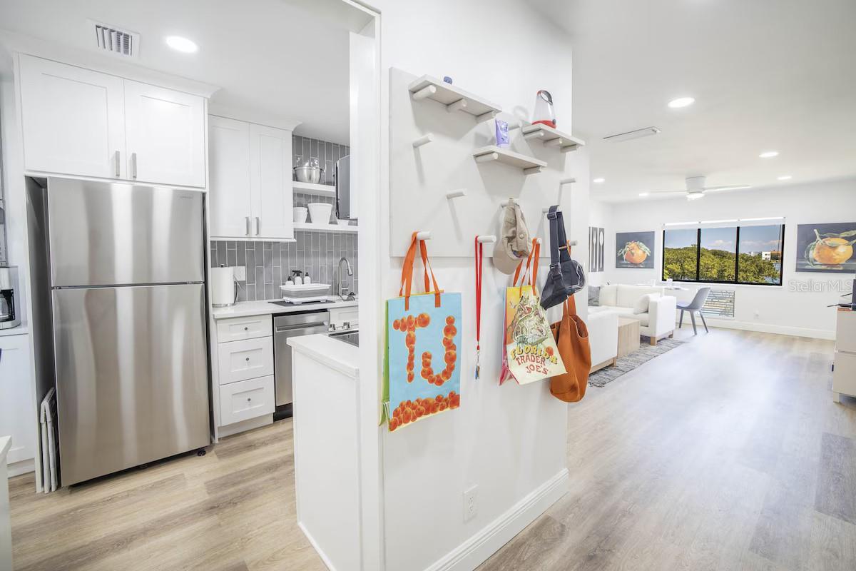 1515 PINELLAS BAYWAY S #28B, ST PETERSBURG, FL, 33715