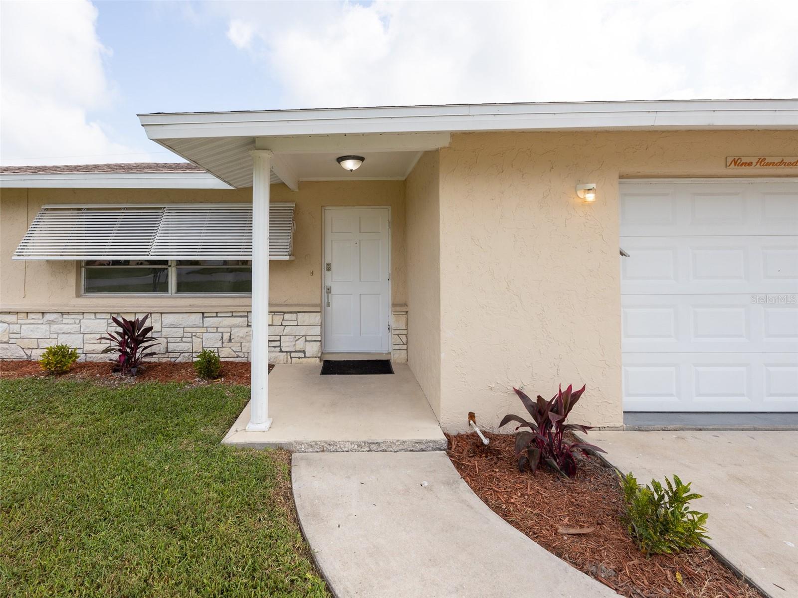 916 GILLESPIE ST, ENGLEWOOD, FL, 34223