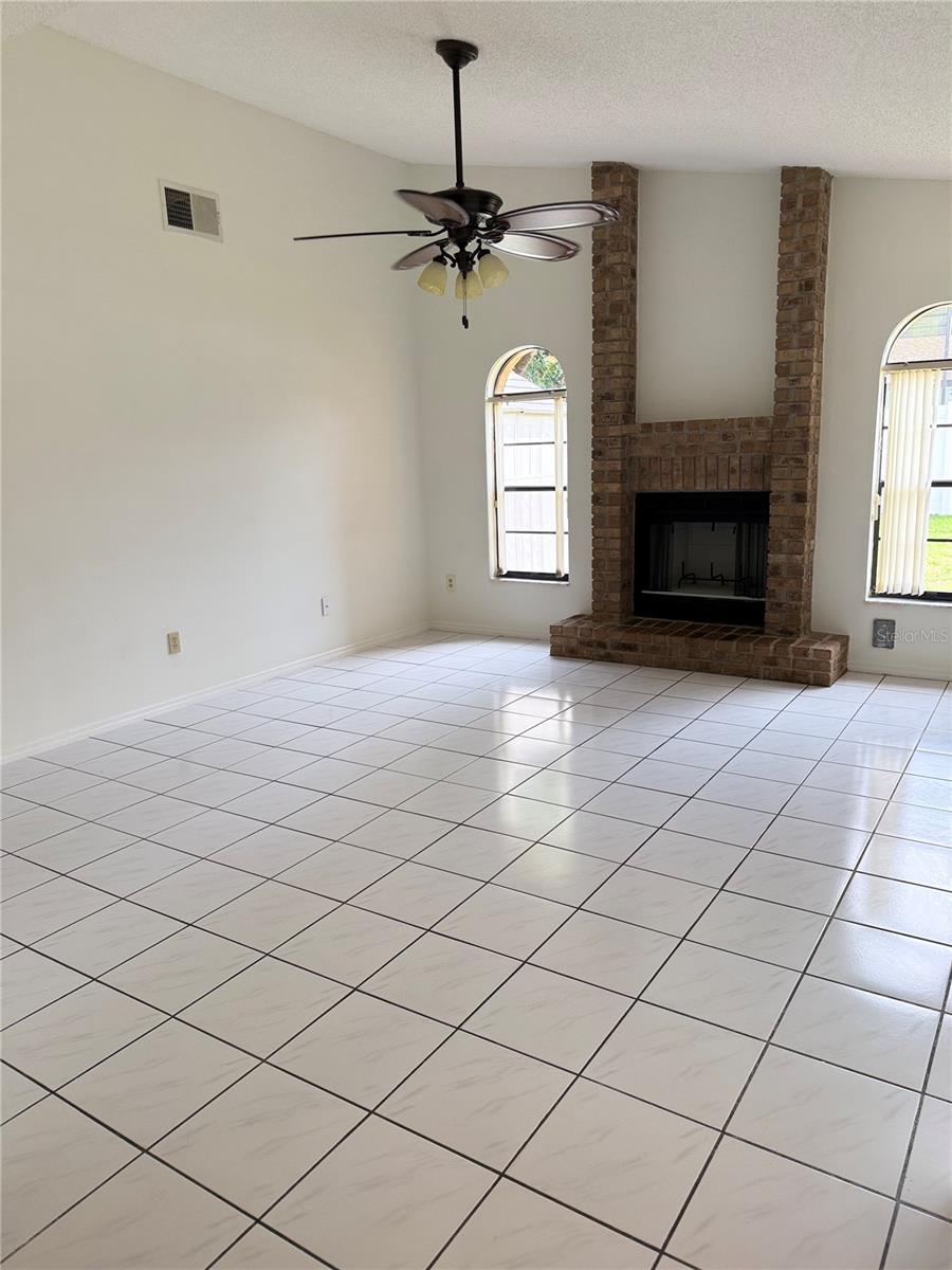 10114 CLAIRMEL CT, ORLANDO, FL, 32817