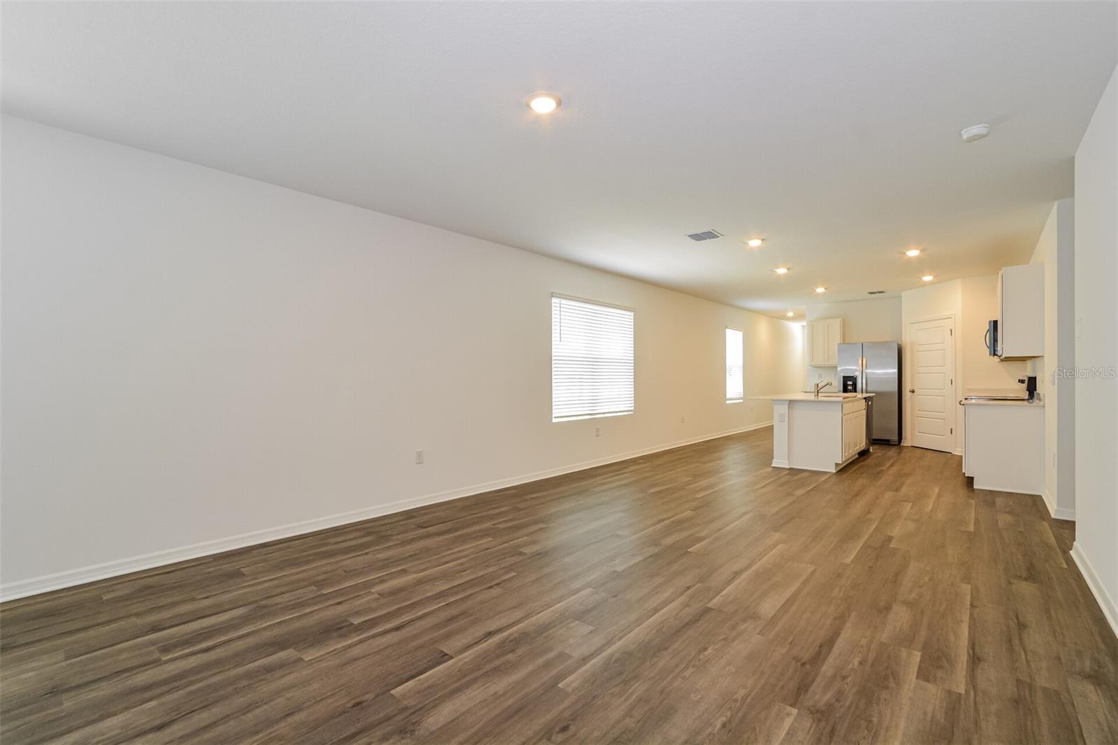 3437 NETTLE LOOP, TAVARES, FL, 32778