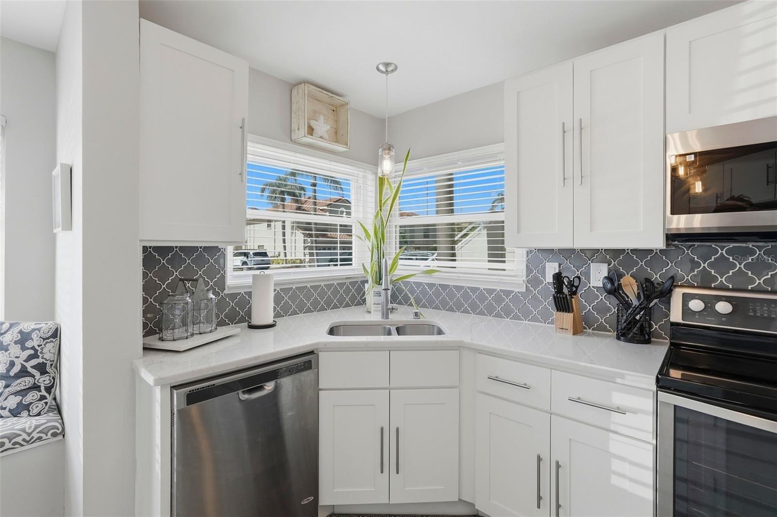 6151 BAHIA DEL MAR BLVD #123, ST PETERSBURG, FL, 33715