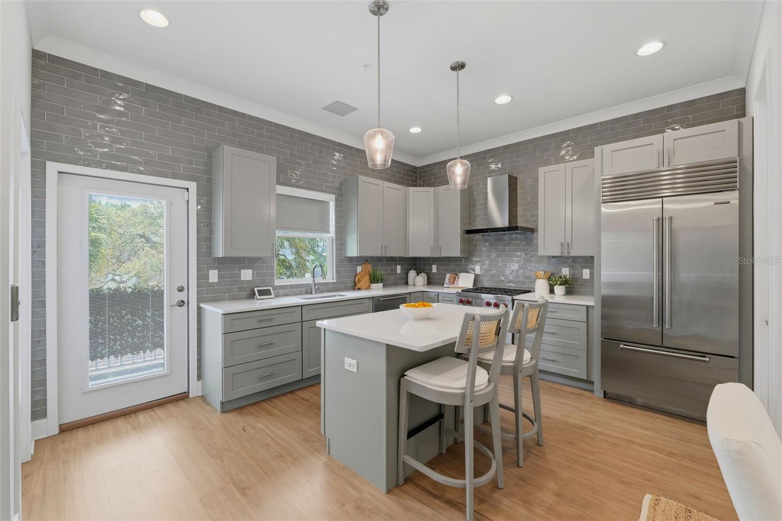946 HIGHLAND AVE #16, DUNEDIN, FL, 34698