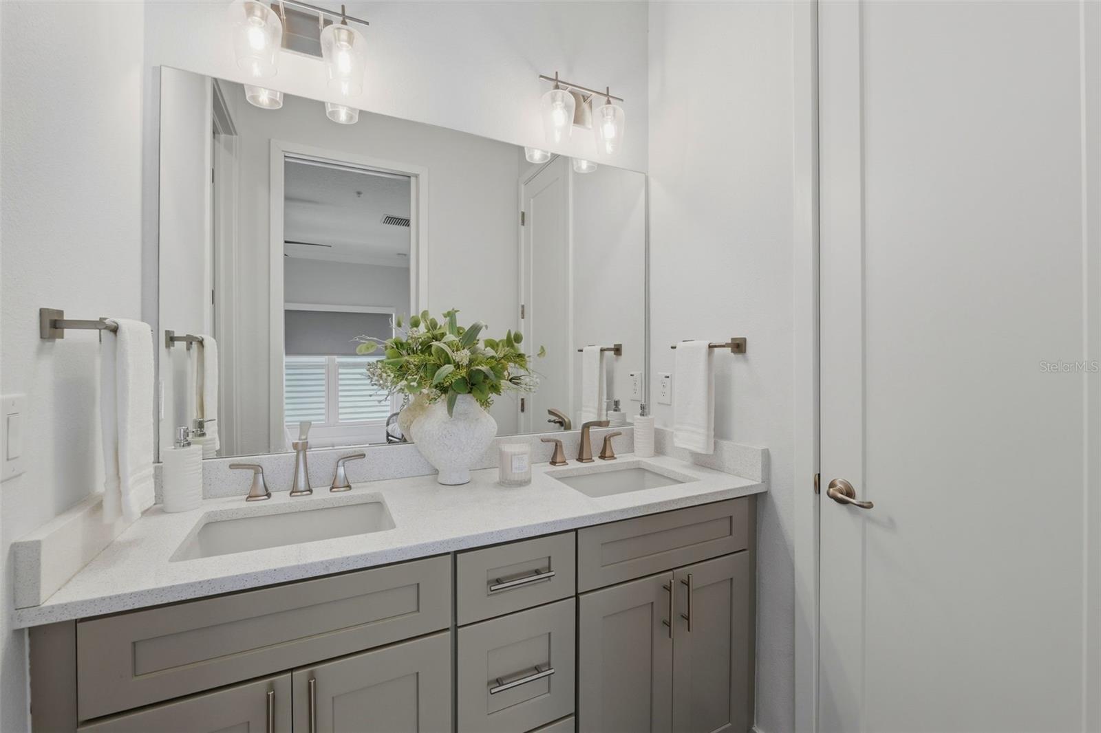 946 HIGHLAND AVE #16, DUNEDIN, FL, 34698