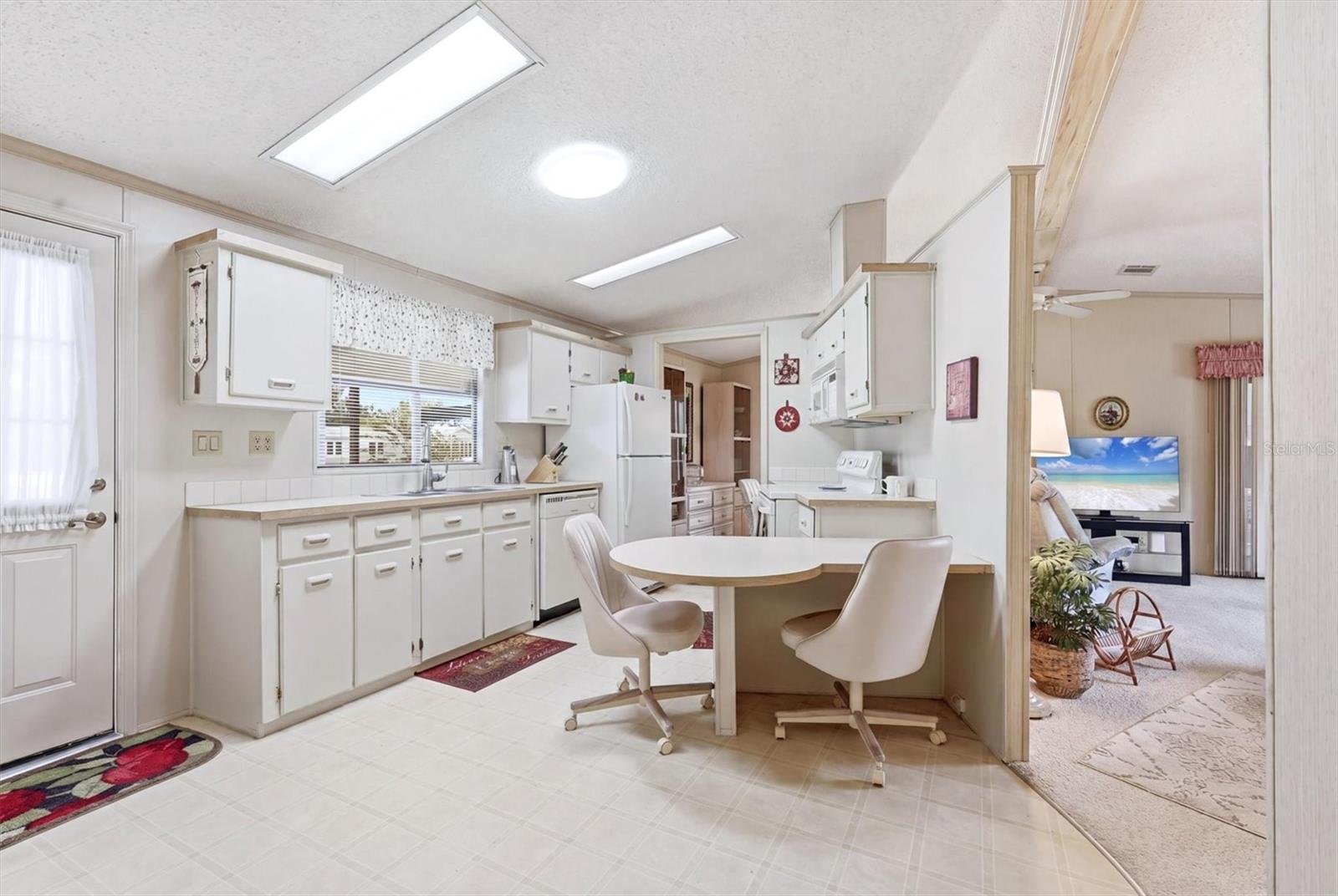 803 TANGERINE WOODS BLVD, ENGLEWOOD, FL, 34223