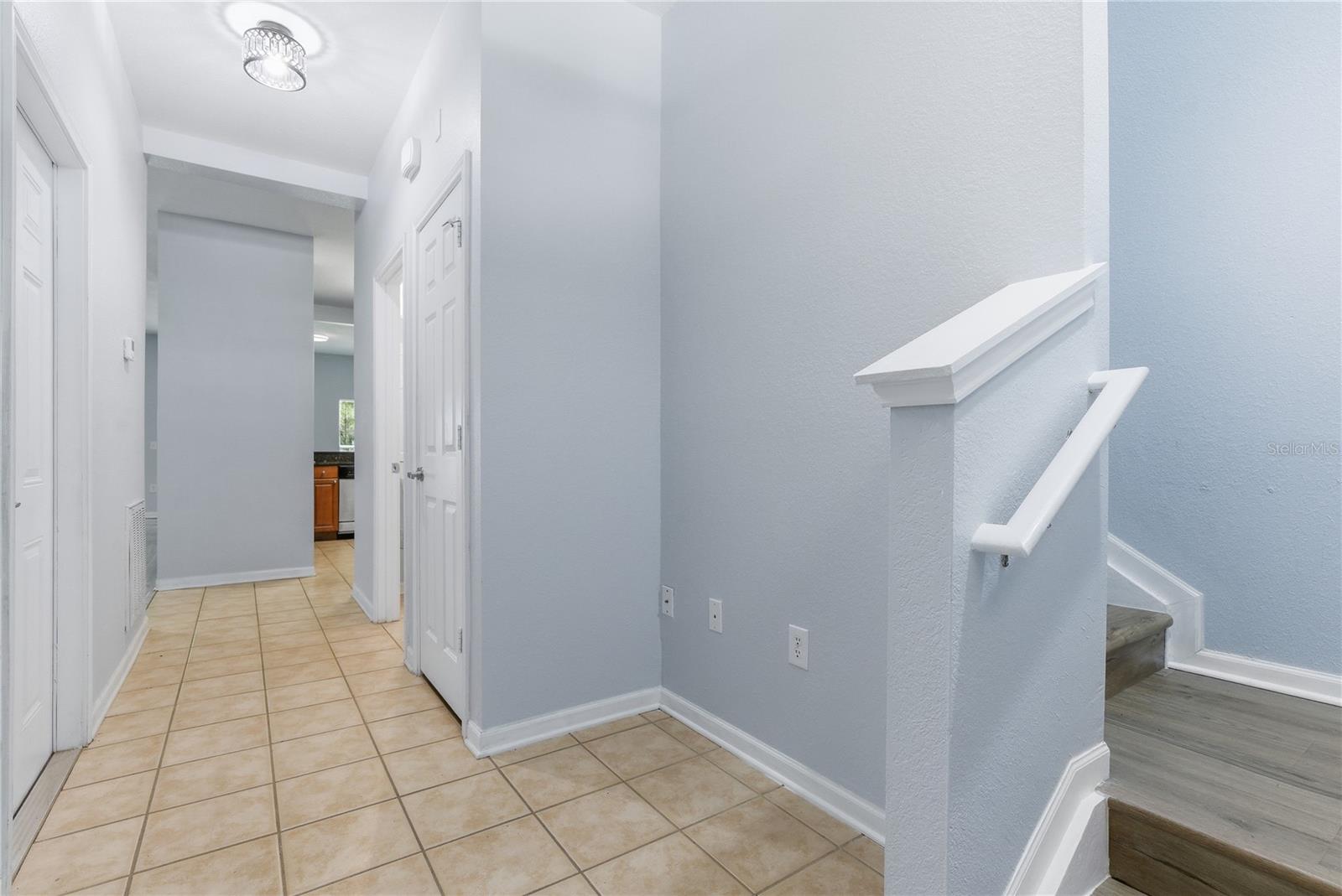 8208 DOWNPATRICK CT, TAMPA, FL, 33610