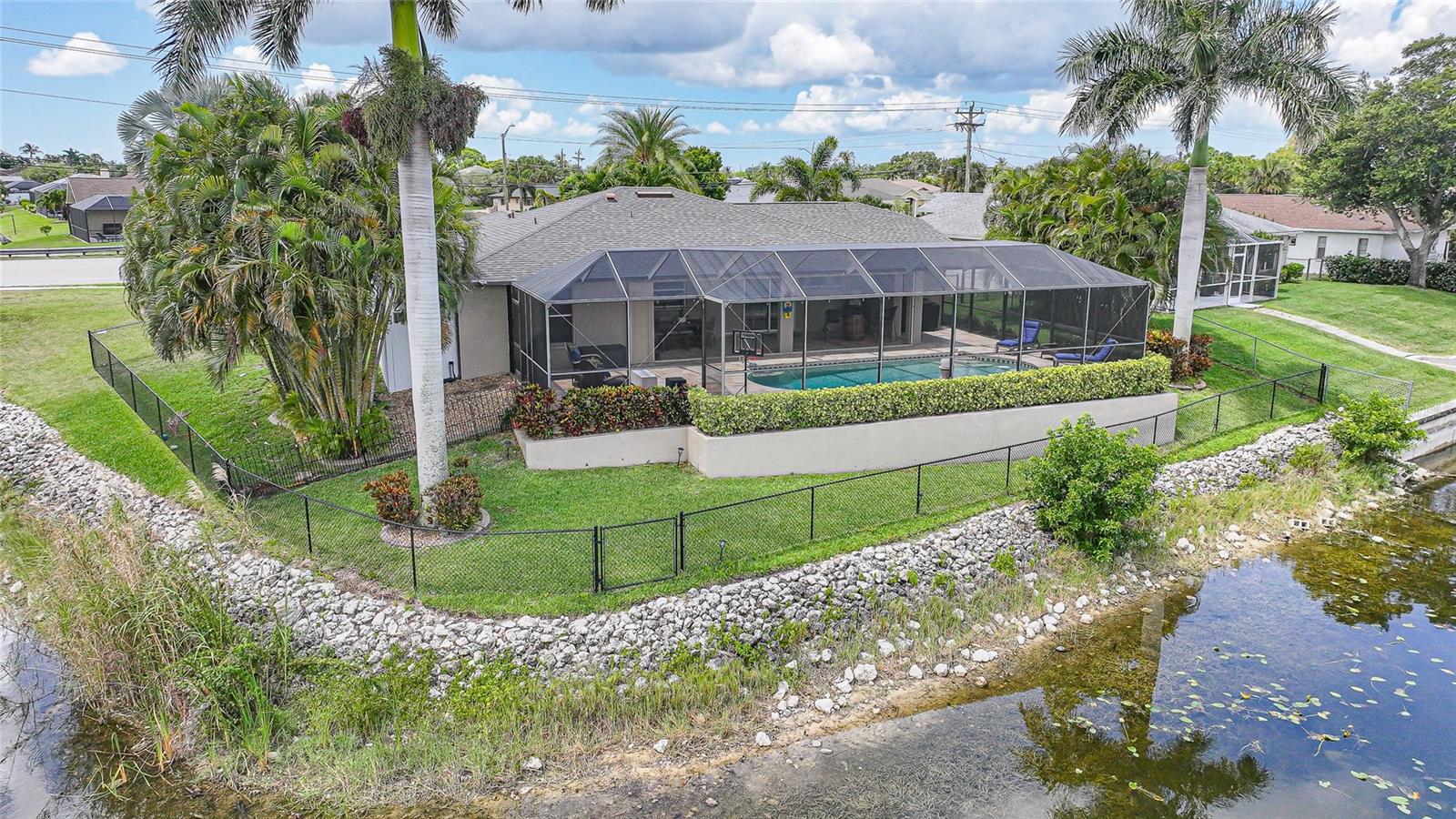 515 GLEASON PKWY, CAPE CORAL, FL, 33914