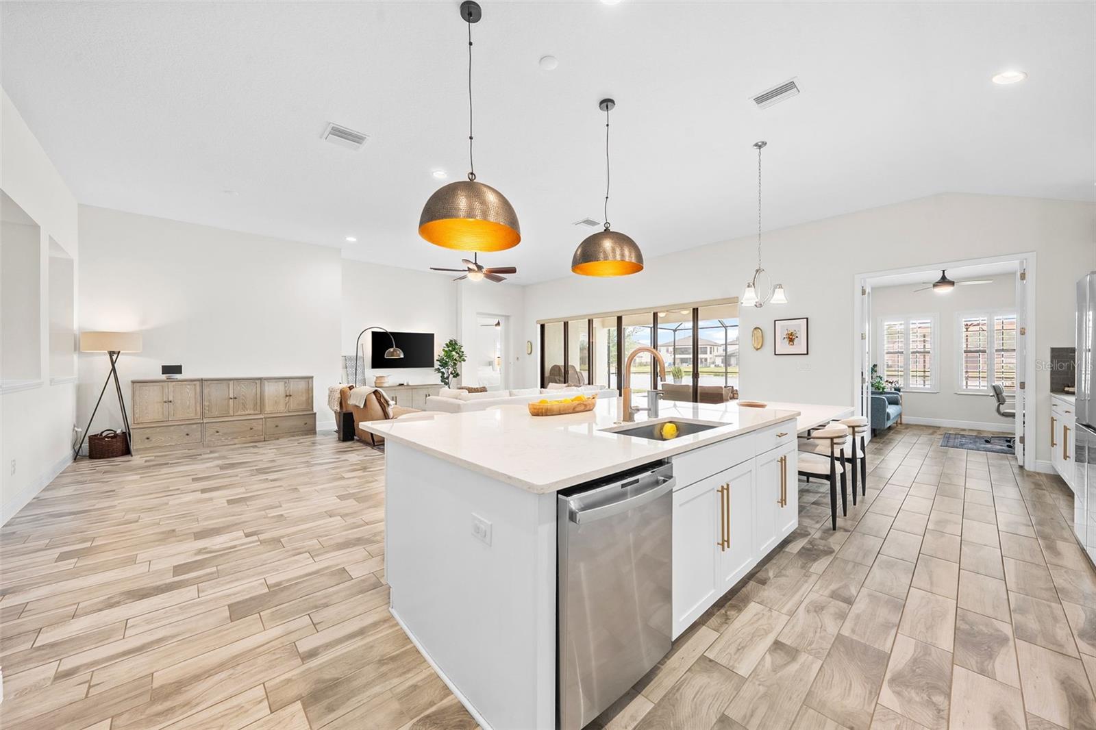 12630 HORSESHOE BEND DR, LITHIA, FL, 33547