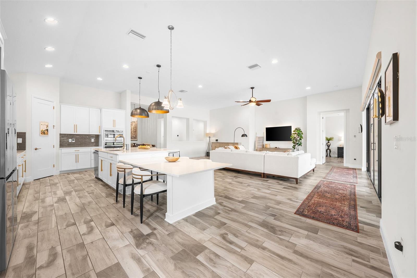 12630 HORSESHOE BEND DR, LITHIA, FL, 33547