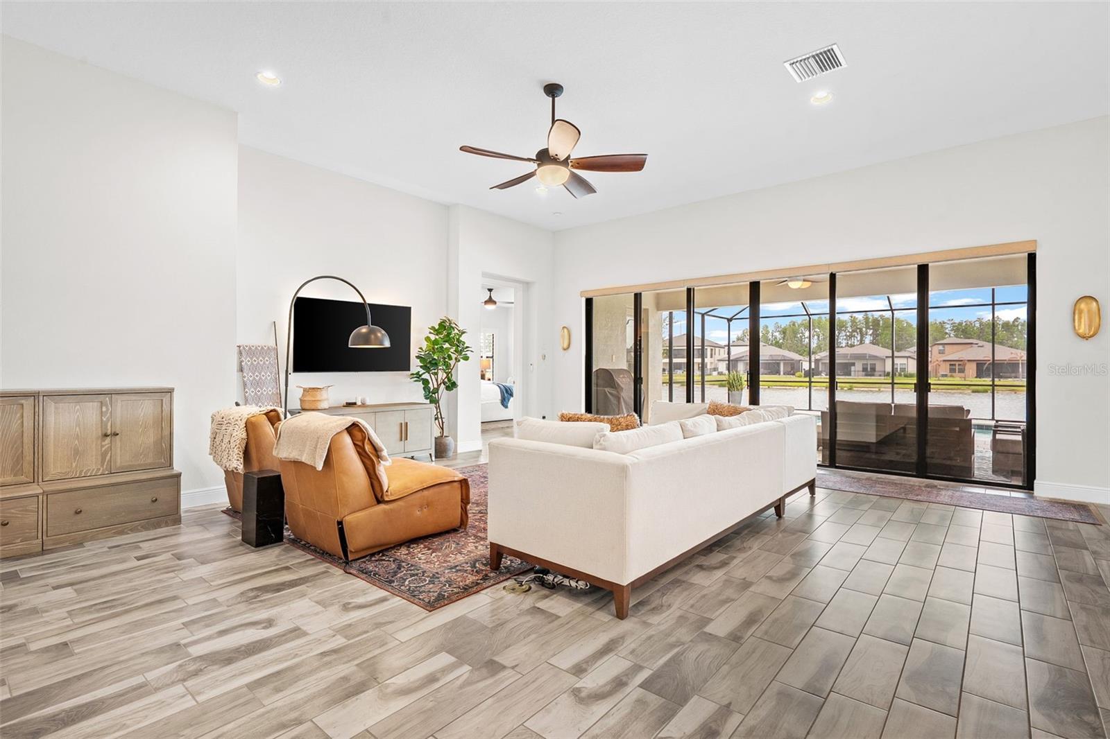 12630 HORSESHOE BEND DR, LITHIA, FL, 33547