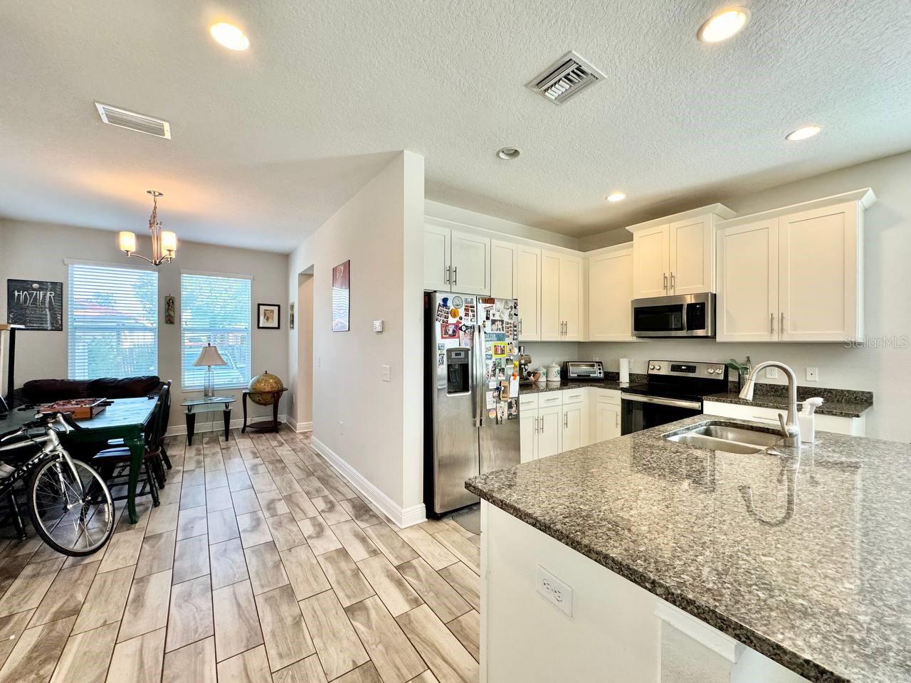 2951 W CHERRY ST, TAMPA, FL, 33607