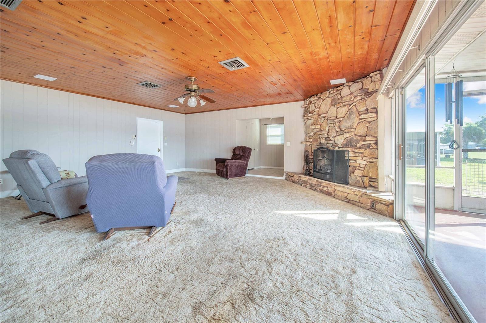 1212 W LAKE BUCKEYE DR, WINTER HAVEN, FL, 33881