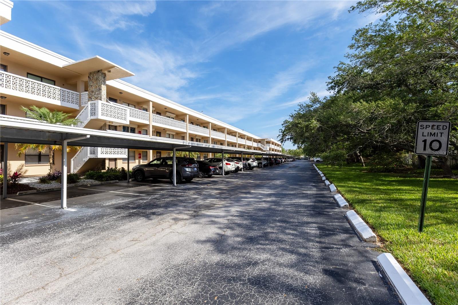 5080 LOCUST ST NE #322, ST PETERSBURG, FL, 33703