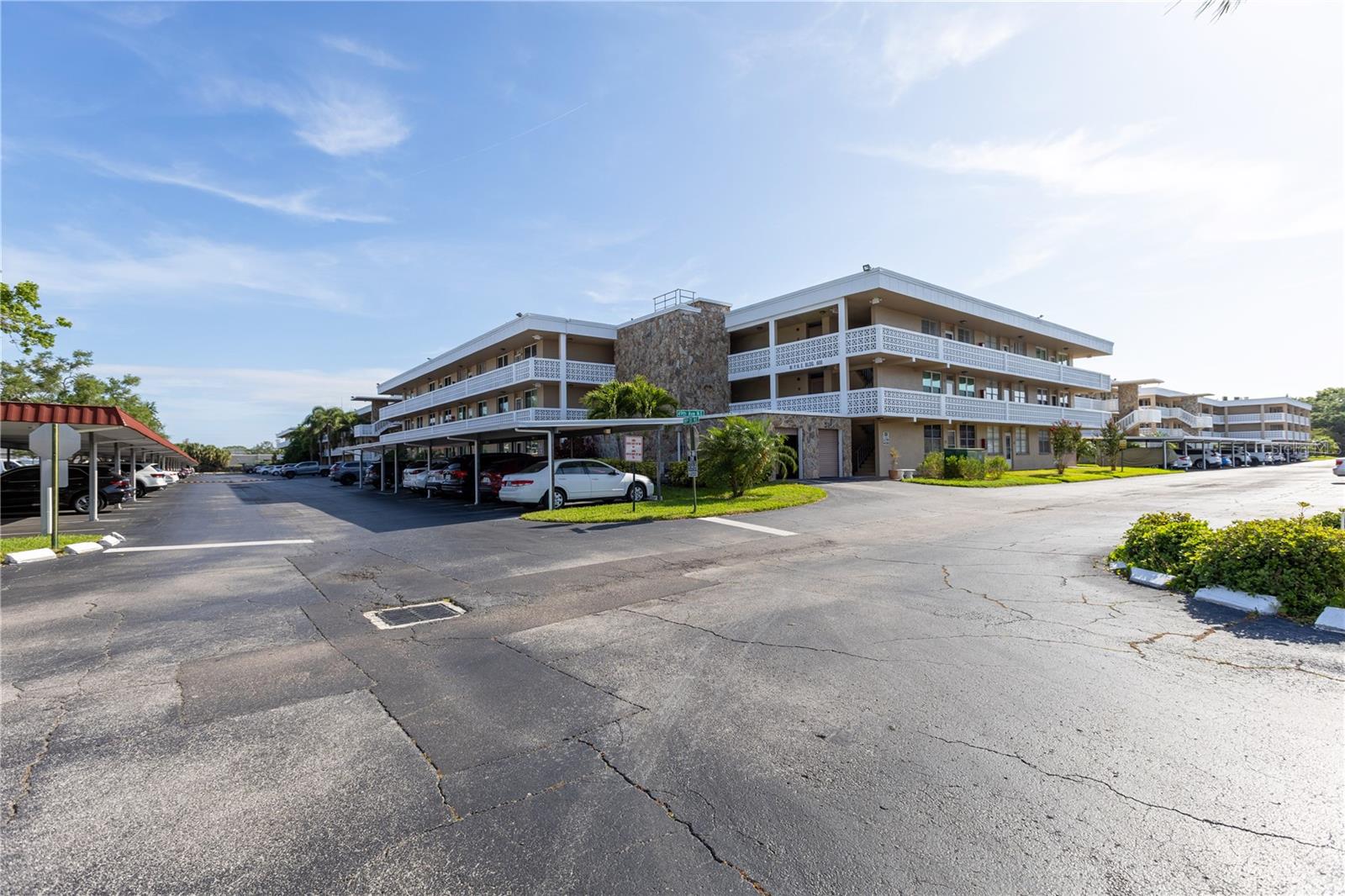 4915 BAY ST NE #224, ST PETERSBURG, FL, 33703