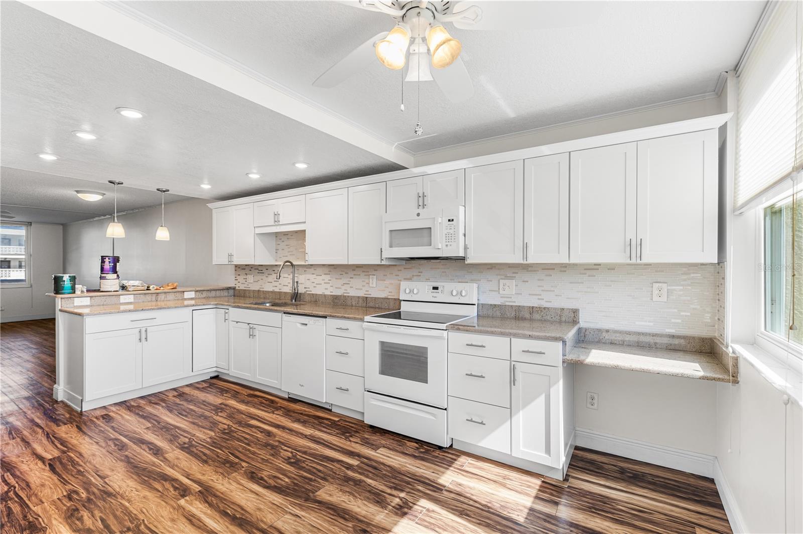 4915 BAY ST NE #224, ST PETERSBURG, FL, 33703