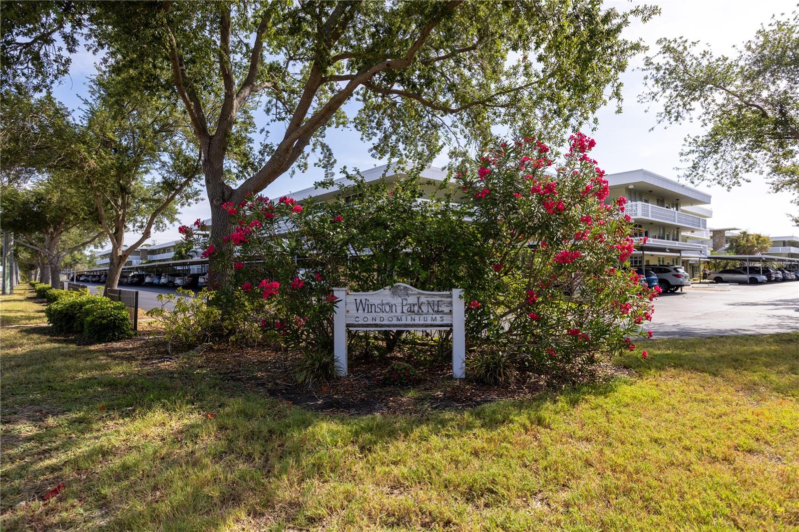 4915 BAY ST NE #224, ST PETERSBURG, FL, 33703