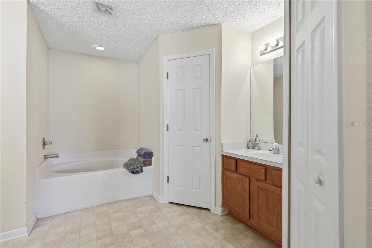 12 LLESTONE PATH, PALM COAST, FL, 32164