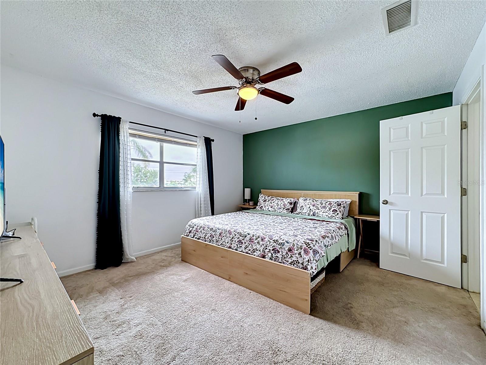 5507 FOUNTAIN LAKE CIR #B206, BRADENTON, FL, 34207