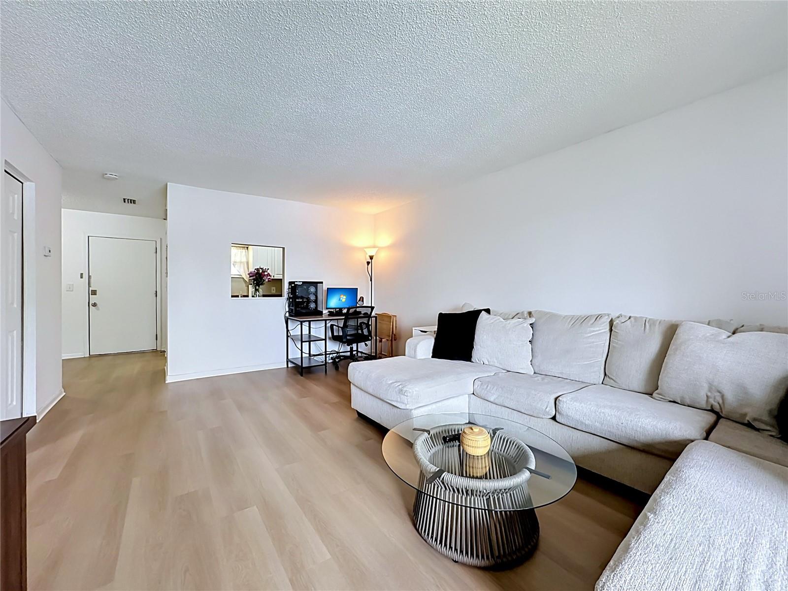 5507 FOUNTAIN LAKE CIR #B206, BRADENTON, FL, 34207