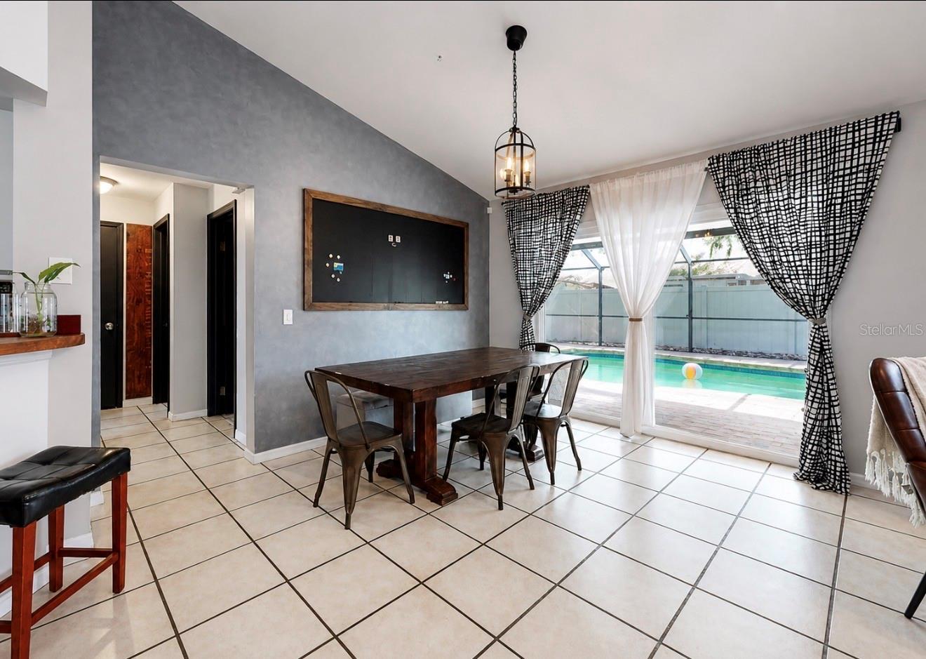 1125 HARDWOOD DR, VALRICO, FL, 33596