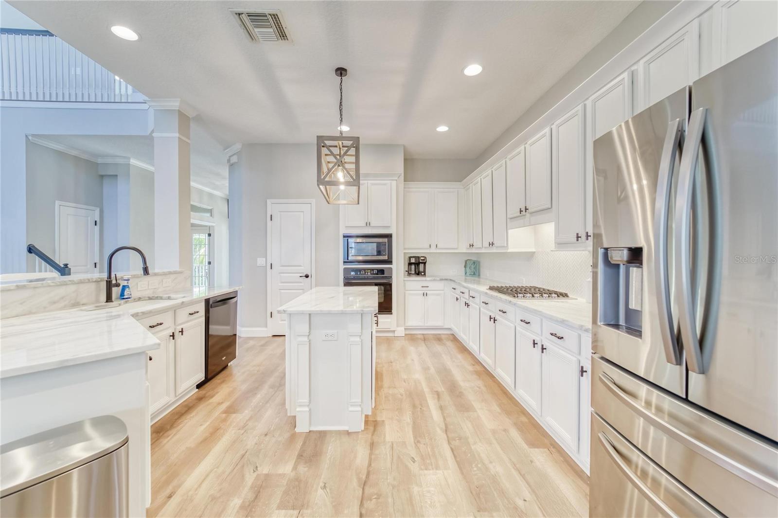 5225 BRIGHTON SHORE DR, APOLLO BEACH, FL, 33572