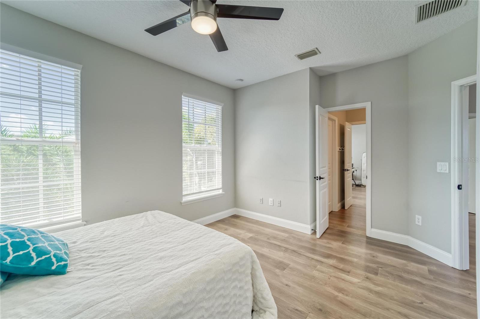 5225 BRIGHTON SHORE DR, APOLLO BEACH, FL, 33572