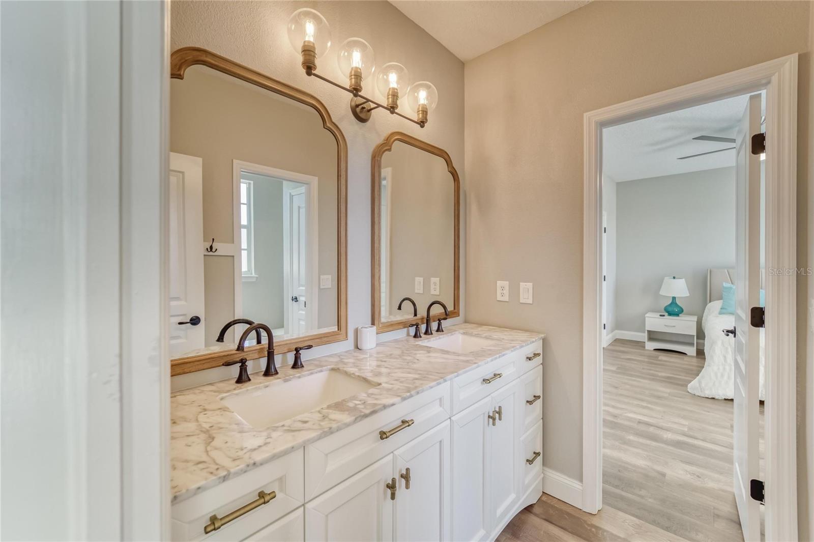 5225 BRIGHTON SHORE DR, APOLLO BEACH, FL, 33572