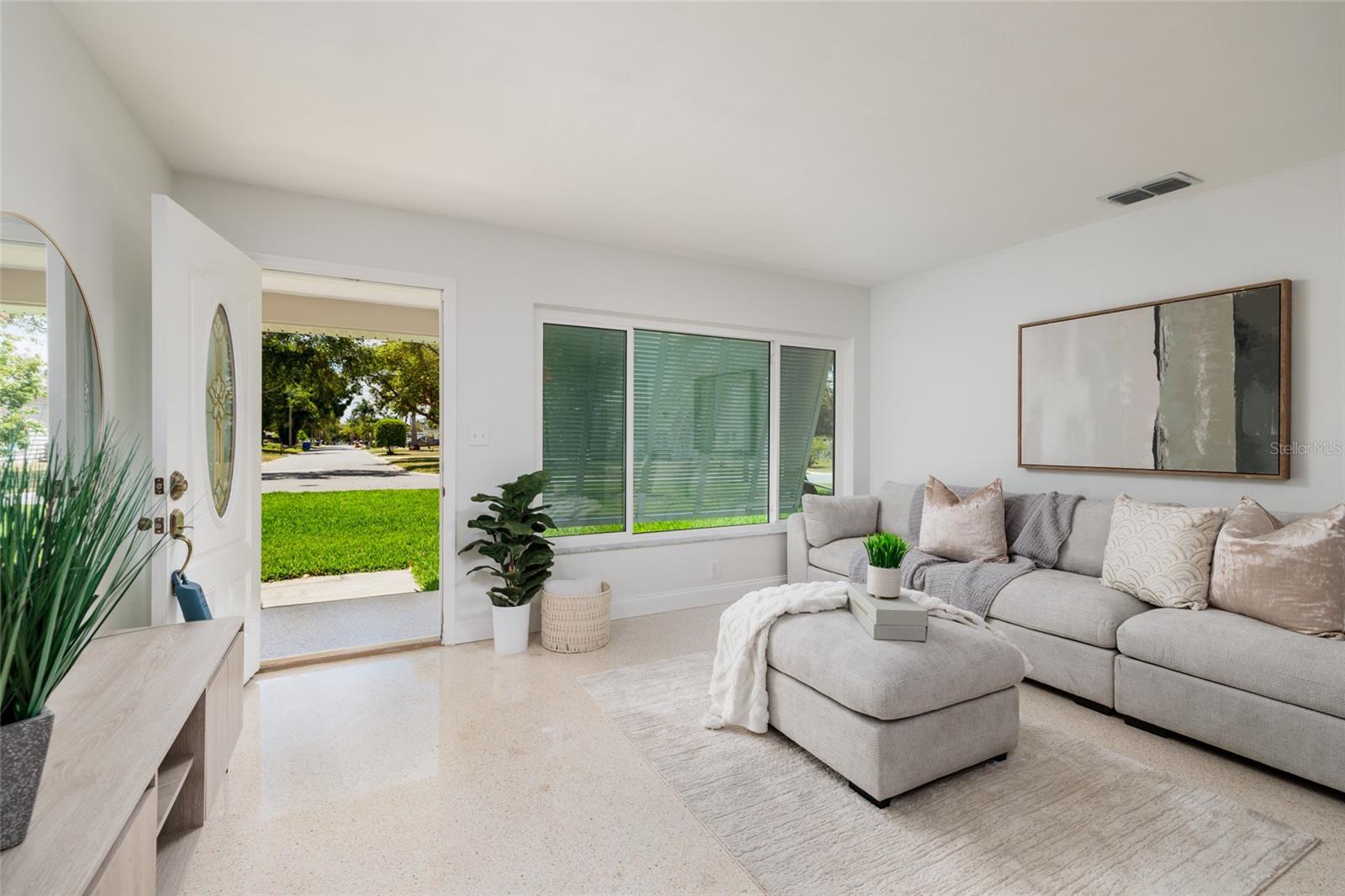 1732 EMERALD DR, CLEARWATER, FL, 33756