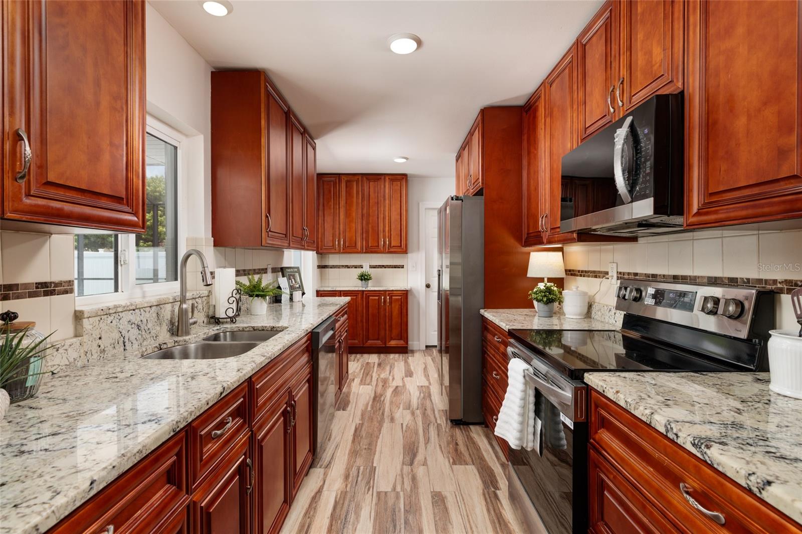 1732 EMERALD DR, CLEARWATER, FL, 33756