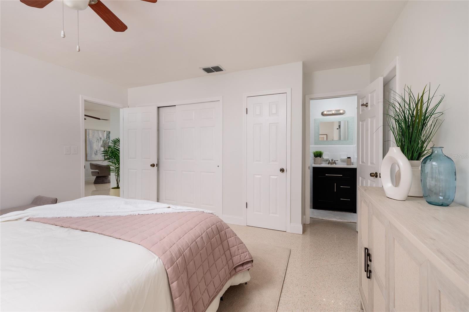 1732 EMERALD DR, CLEARWATER, FL, 33756
