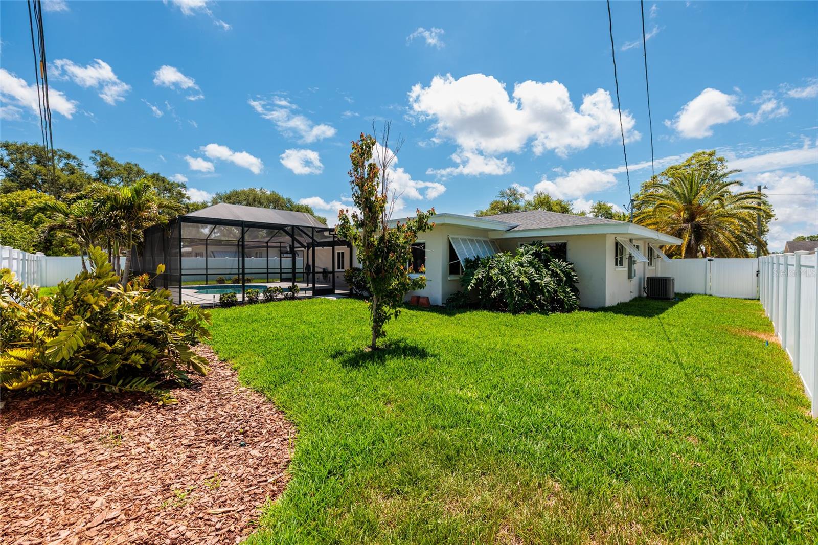 1732 EMERALD DR, CLEARWATER, FL, 33756