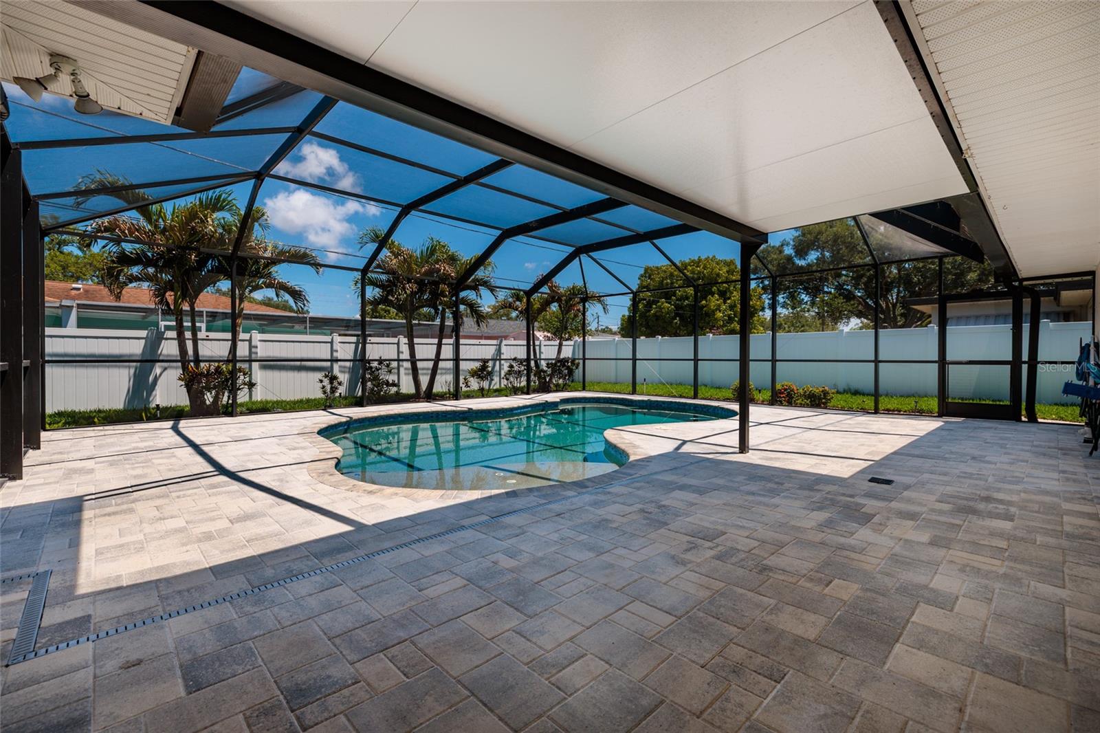 1732 EMERALD DR, CLEARWATER, FL, 33756