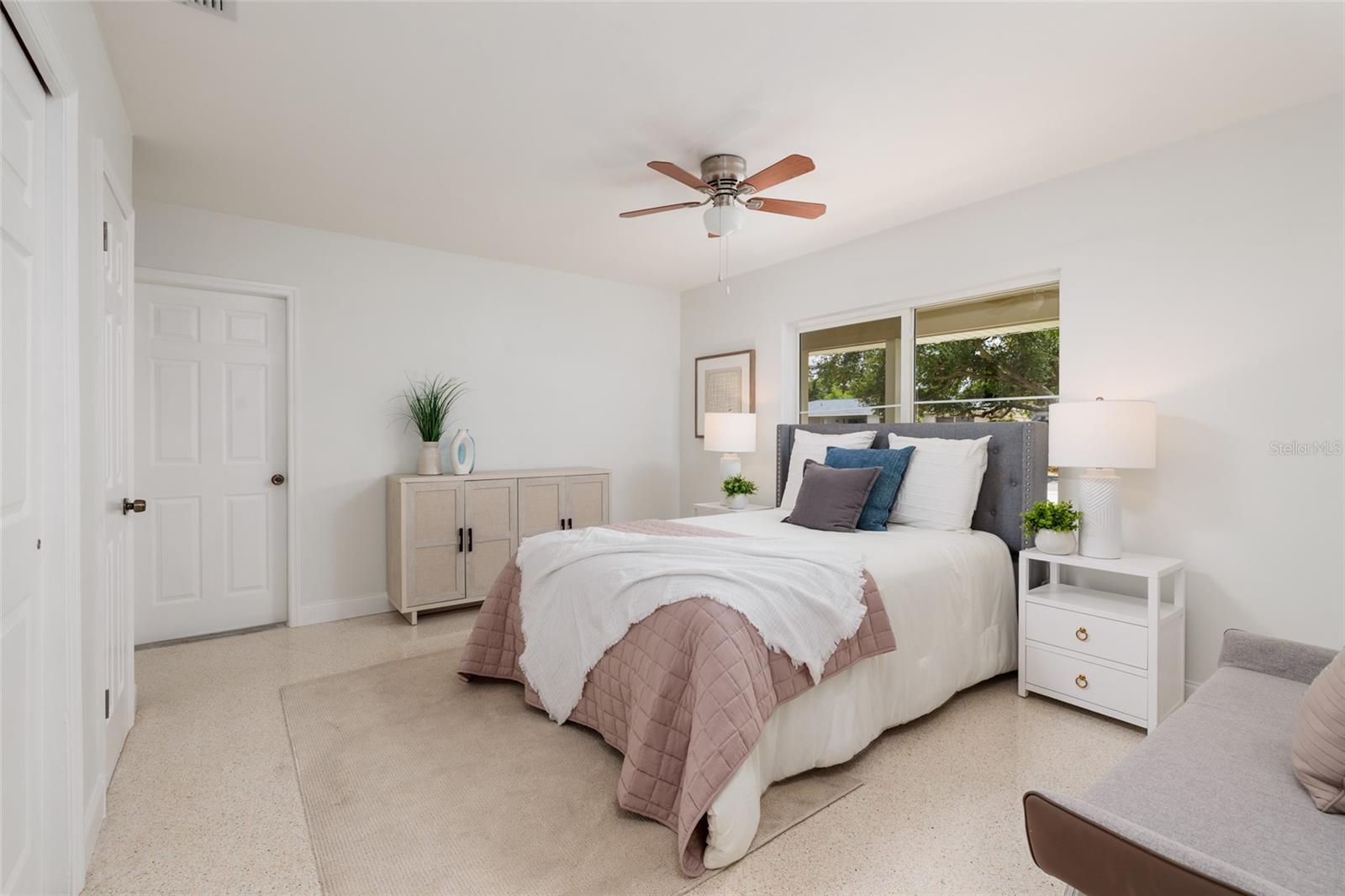 1732 EMERALD DR, CLEARWATER, FL, 33756