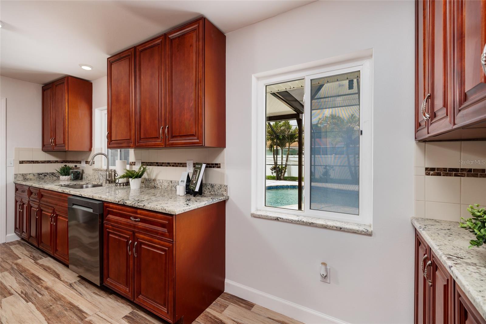 1732 EMERALD DR, CLEARWATER, FL, 33756