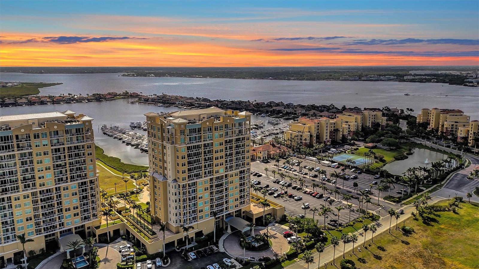 140 RIVIERA DUNES WAY #1203, PALMETTO, FL, 34221