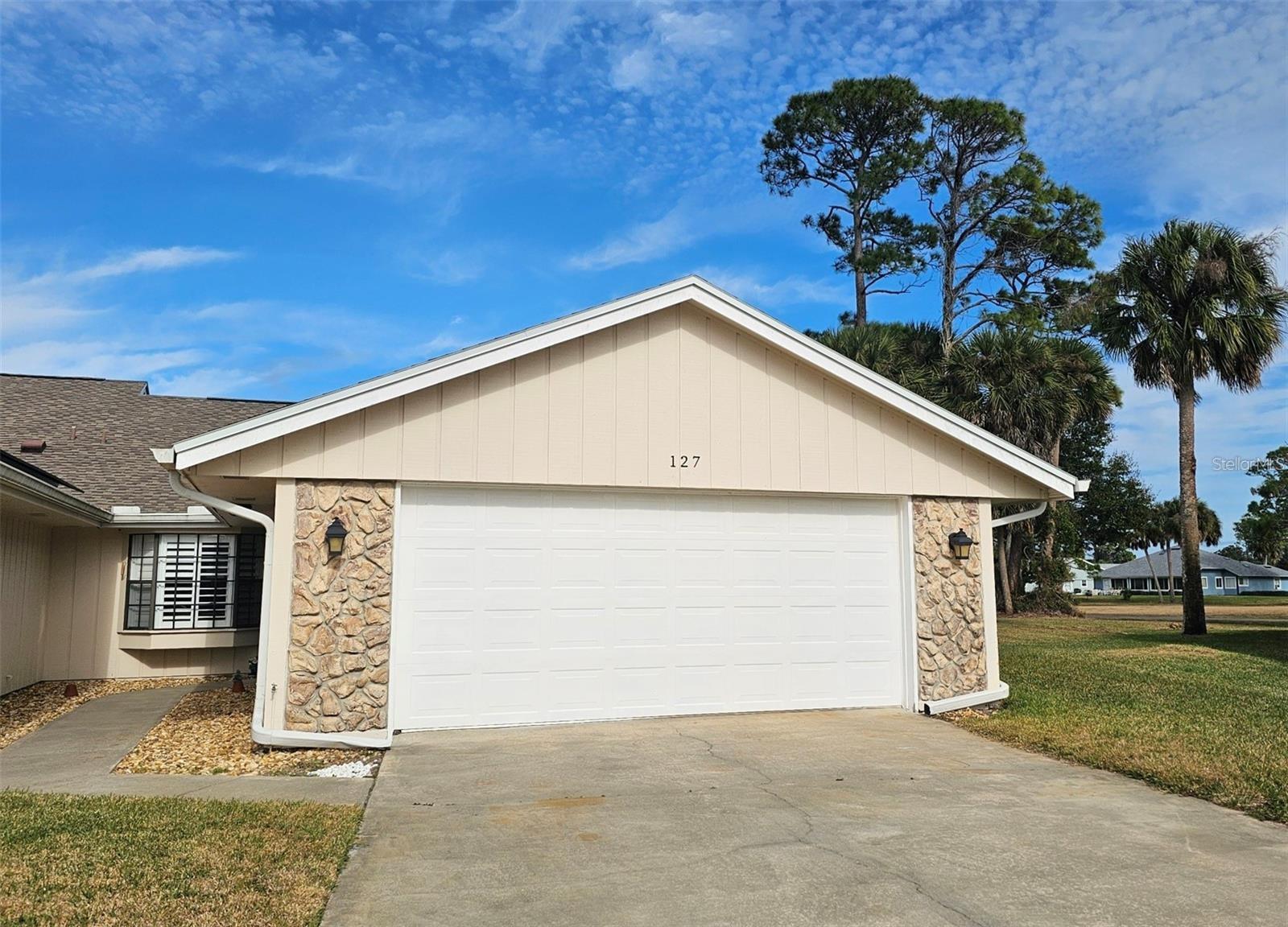 127 LAKE FAIRGREEN CIR, NEW SMYRNA BEACH, FL, 32168