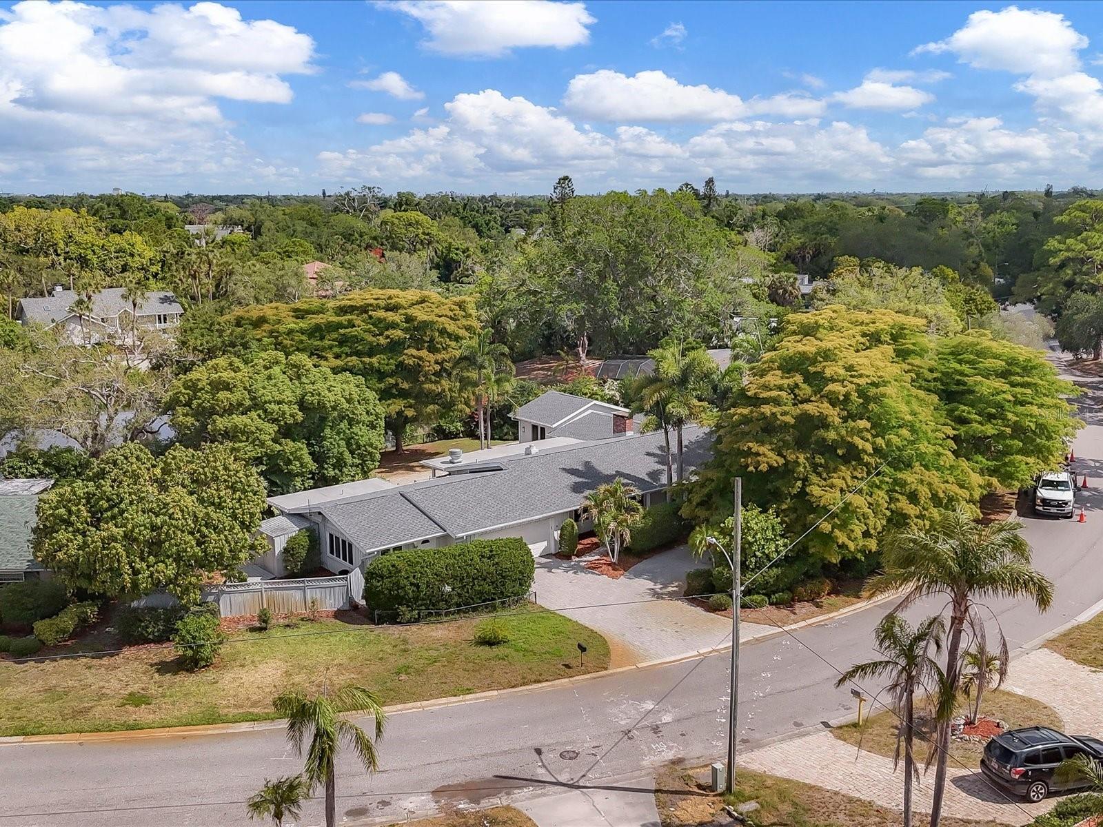 3424 TANGLEWOOD DR, SARASOTA, FL, 34239